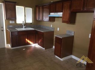 3424 Belle Ter, Bakersfield, CA 93309