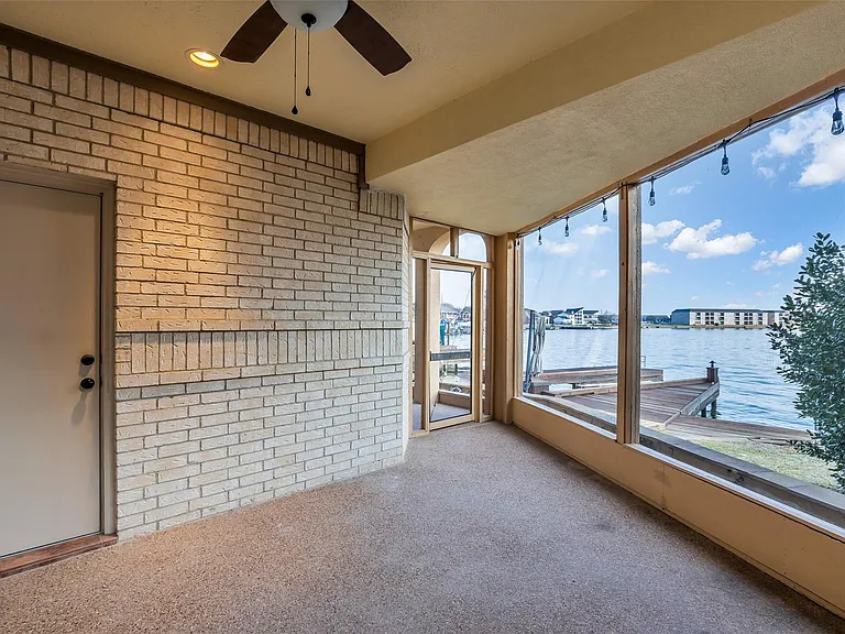 7159 Kingston Cove Ln — Photo 5