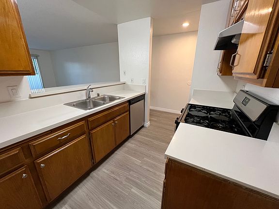 5th image of 14615 Burbank Blvd APT 201