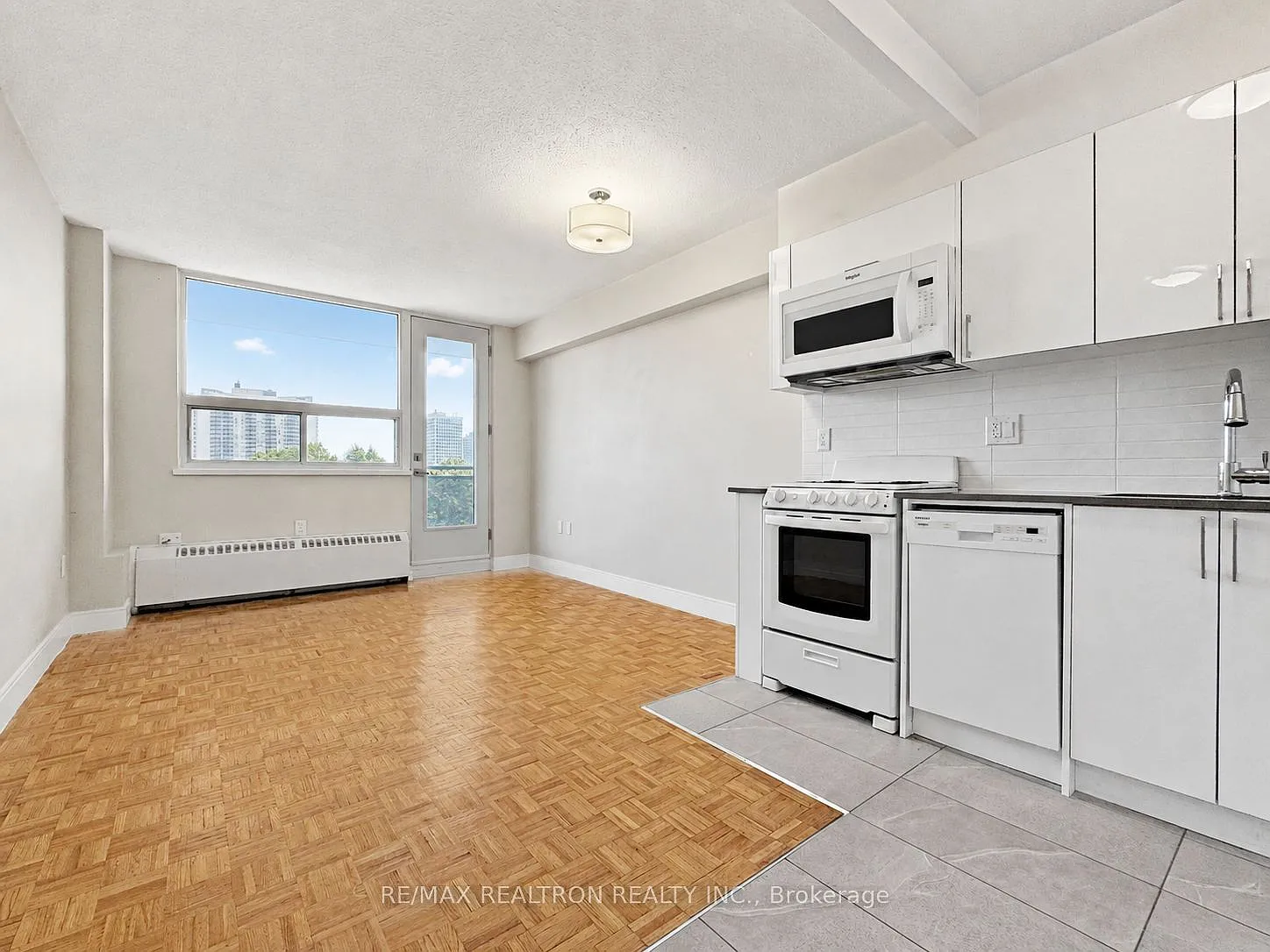 1 bed, $2,195 — Photo 2