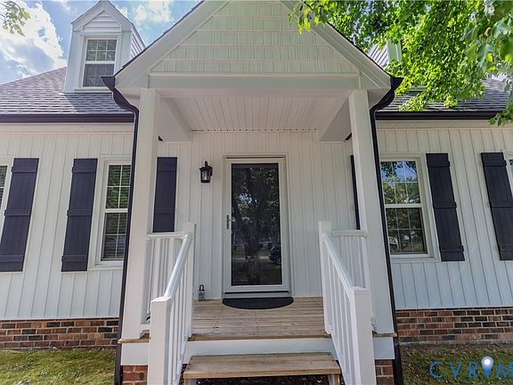 3rd image of 6411 Lantana Ln