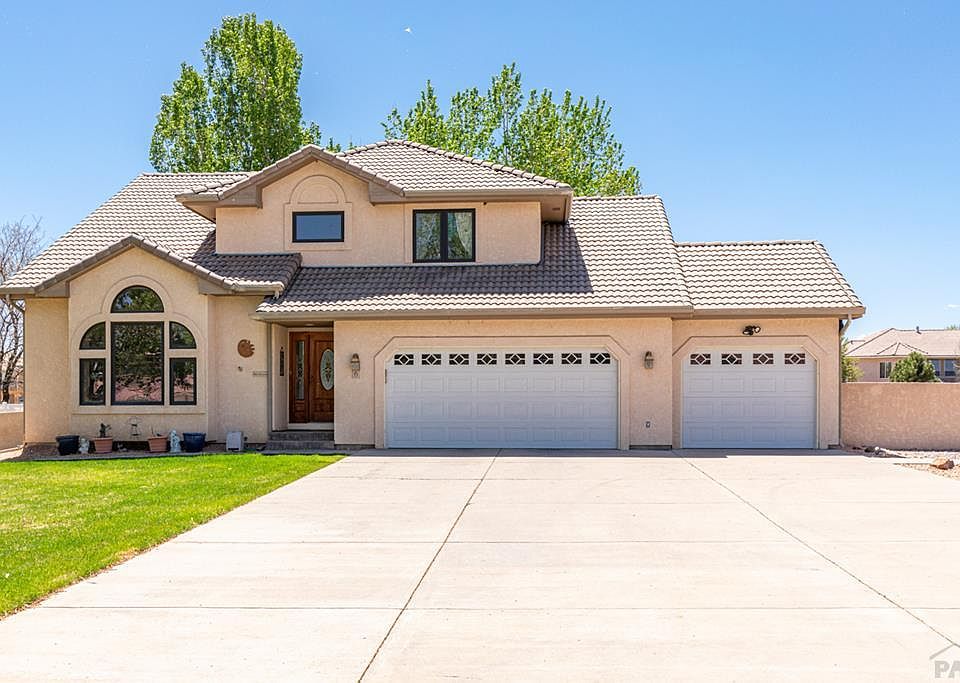 1st image of 6 Tierra Casa Dr