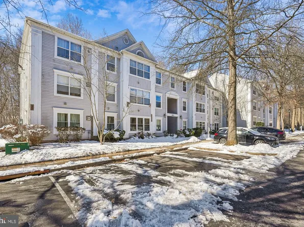 2812 Clear Shot Dr #833, Silver Spring, MD 20906