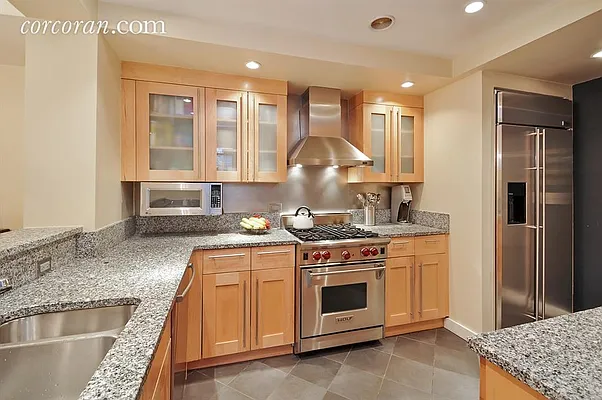 Sold by Corcoran | media 2