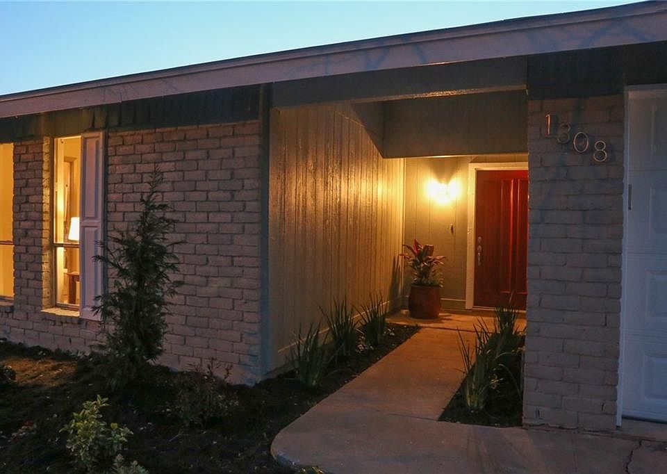 1st image of 1308 Sagebrush Dr