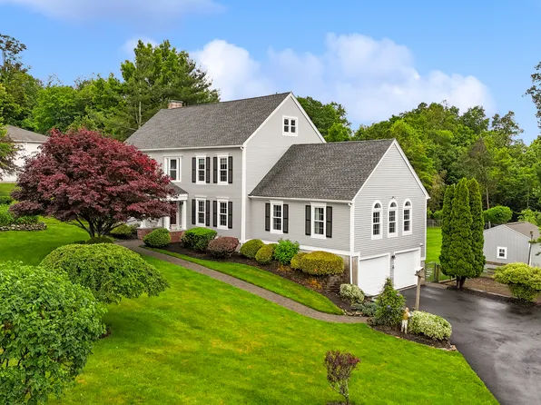 10 Maria Todd Road, North Branford, CT 06472