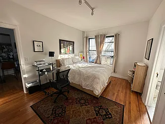 159 Eastern Parkway #5K in Prospect Heights, Brooklyn | StreetEasy