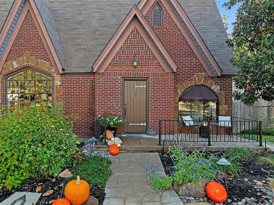 1st image of 6804 Vivian Ave