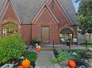 6804 Vivian Ave, Dallas, TX 75223