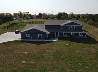 703 N Birch St, Monticello, IA 52310