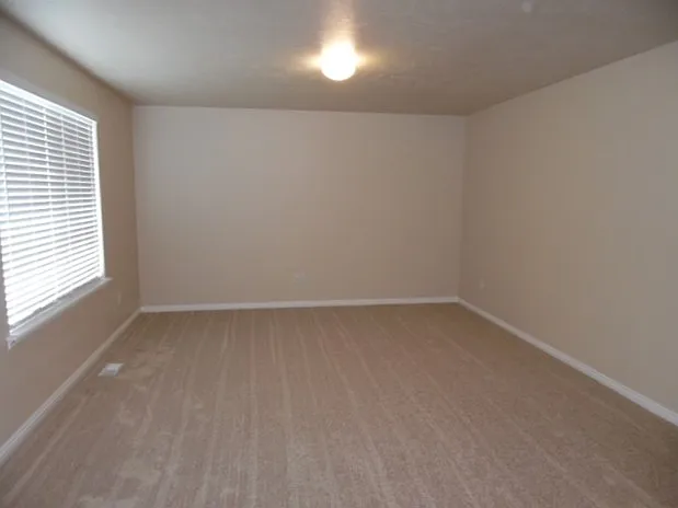 235 S 975th St W — Photo 5