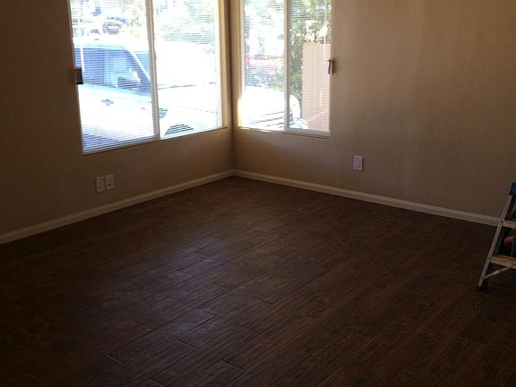 3rd image of 4534 College Ave