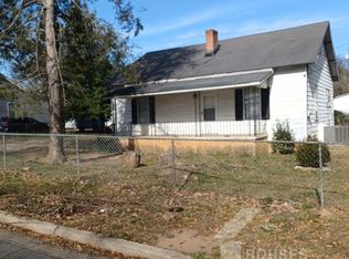 18 21st St, Greer, SC 29651