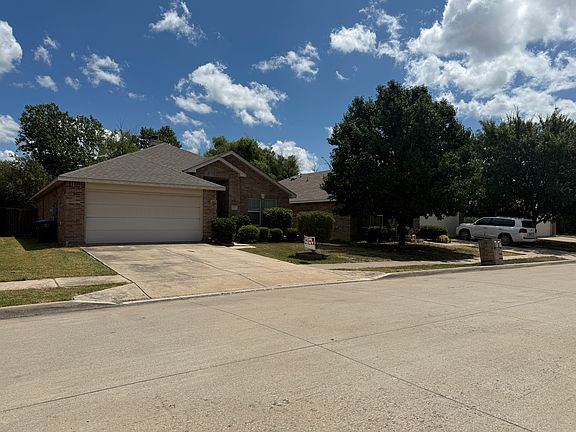 3rd image of 12736 Northern Pine Dr