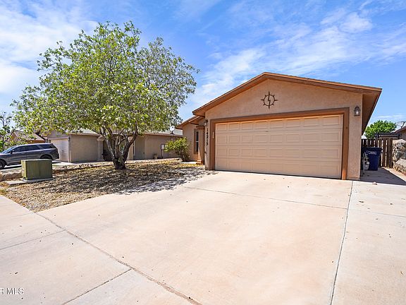2nd image of 14215 Otter Point Ct