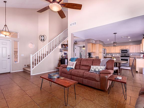 5th image of 2688 E Calle Del Norte Dr