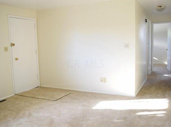 5th image of 6452 Livingston Ave