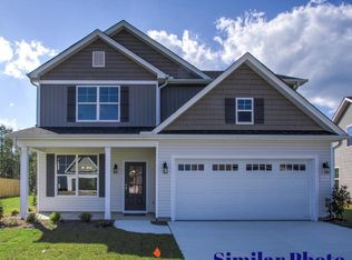 122 Persimmon Dr, New Bern, NC 28562