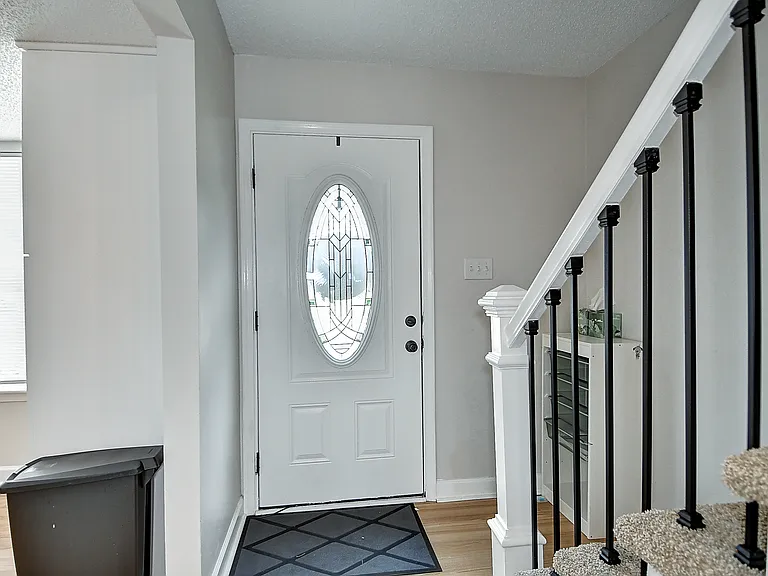 770 Spence Cir — Photo 3