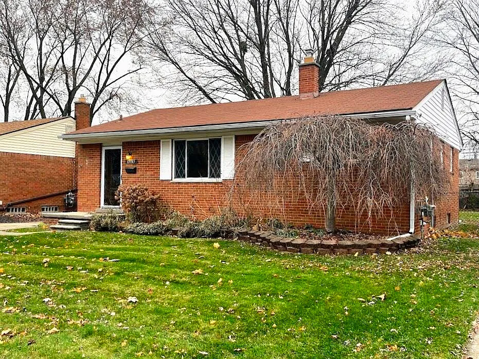 15765 Canberra St photo 1