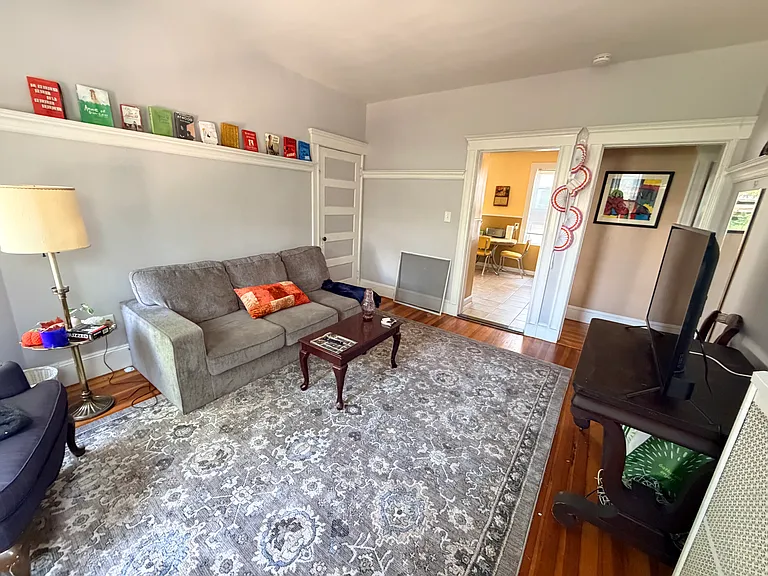 21 Germania St #2 — Photo 3