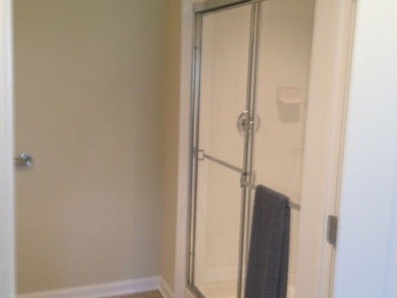 1st floor bath