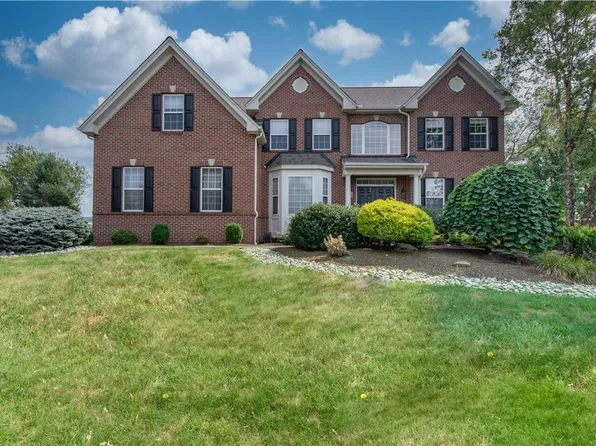 6975 Sunflower Ln, Macungie, PA 18062