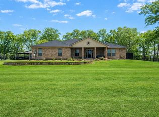 318 Sunrise Blvd, Angleton, TX 77515