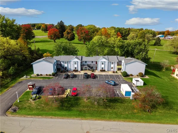 511 Fultz Dr, Oneida, NY 13421