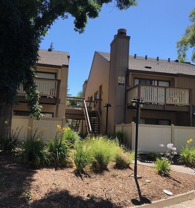 1st image of 523 Woodside Oaks APT 6