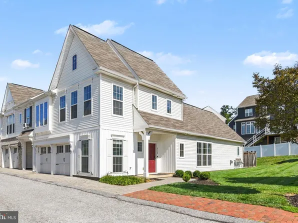 3110 Grove Ct, Mechanicsburg, PA 17055