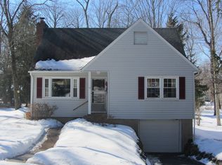 7 Cypress Rd, Chatham, NJ 07928