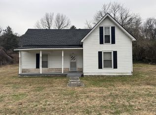 51 Riddleton Cir, Riddleton, TN 37151