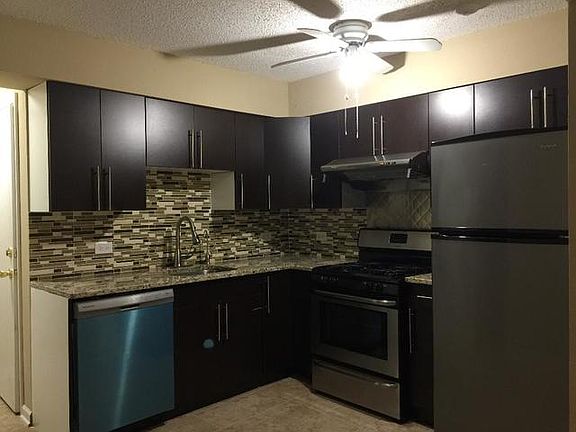 5th image of 12 Echo Ct APT 1