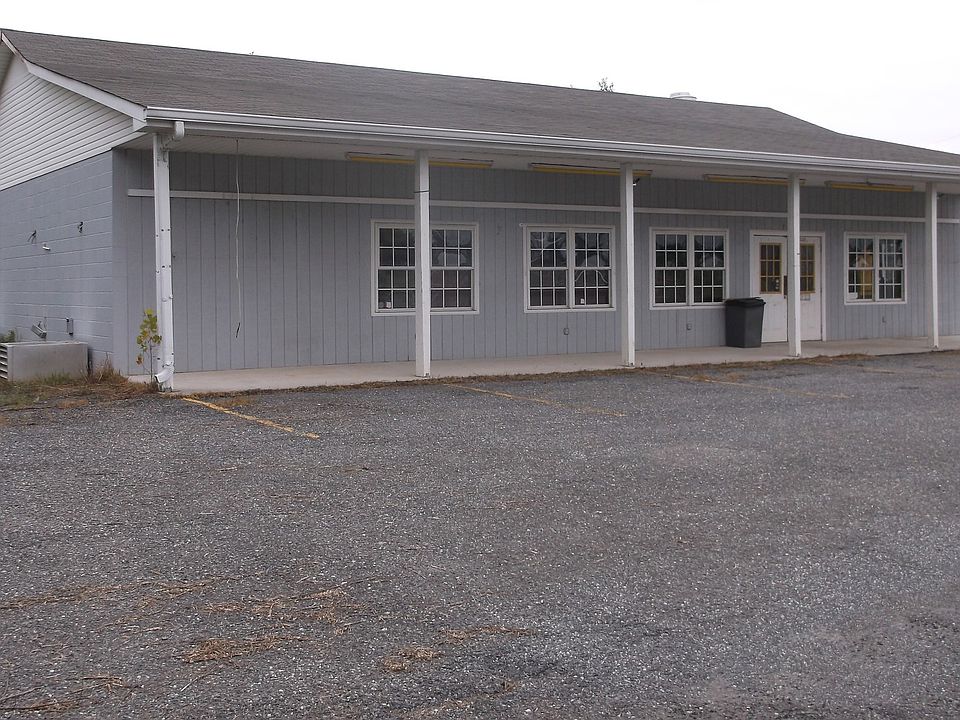 2nd image of 7333 Blue Ridge Dr