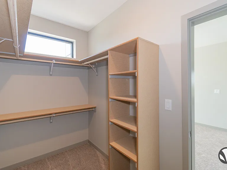 Chateau at Yankee Hill Apartments — Photo 108