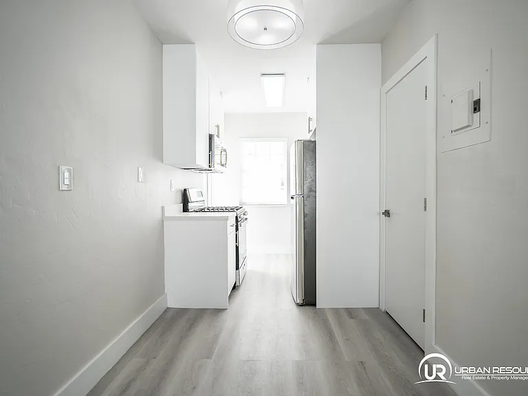 2418 Flamingo Dr #9 — Photo 22