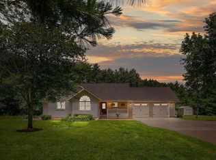 E4598 Sherwood Dr, Spring Green, WI 53588