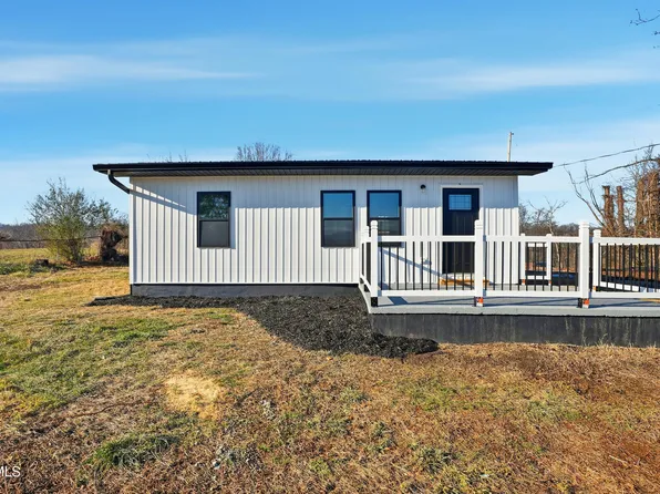 1040 Tipton Ave, Church Hill, TN 37642