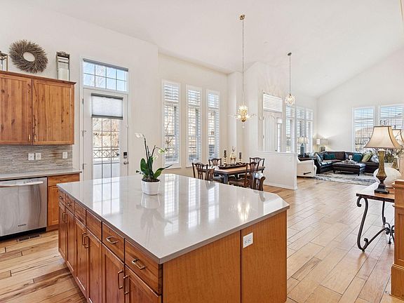 5th image of 2750 Calmante Cir