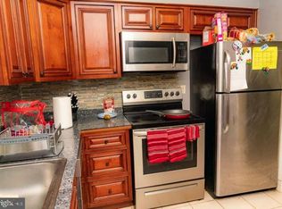 10110 Campus Way S UNIT 102-8A, Upper Marlboro, MD 20774