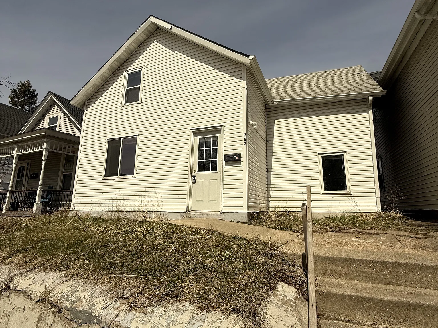 353 Sherburne Ave. - 1 — Photo 1