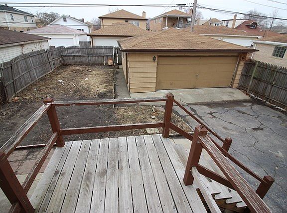 2nd image of 2615 N 74th Ct
