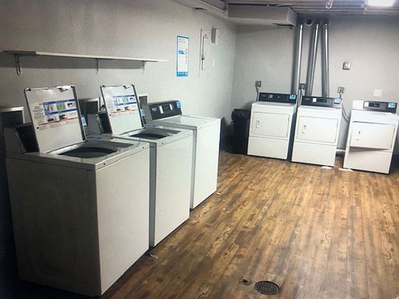 5th image of 350 E 700 S #K102
