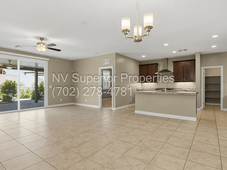 4627 Chestnut Tiger St — Photo 13