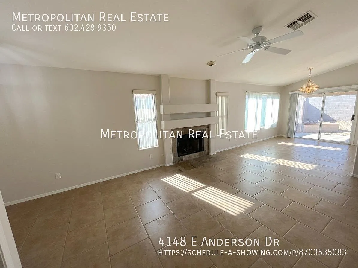 2 bed, 1346 sqft, $2,075 — Photo 3