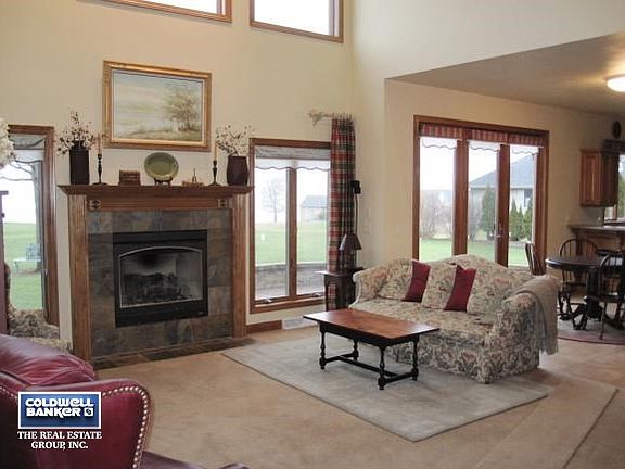 Sunny Open-Design Living Space