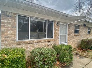 2103 Tyler St #A, Conway, AR 72034