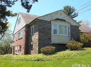 310 Demong Dr, Syracuse, NY 13214