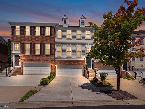 2nd image of 14549 Crossfield Way